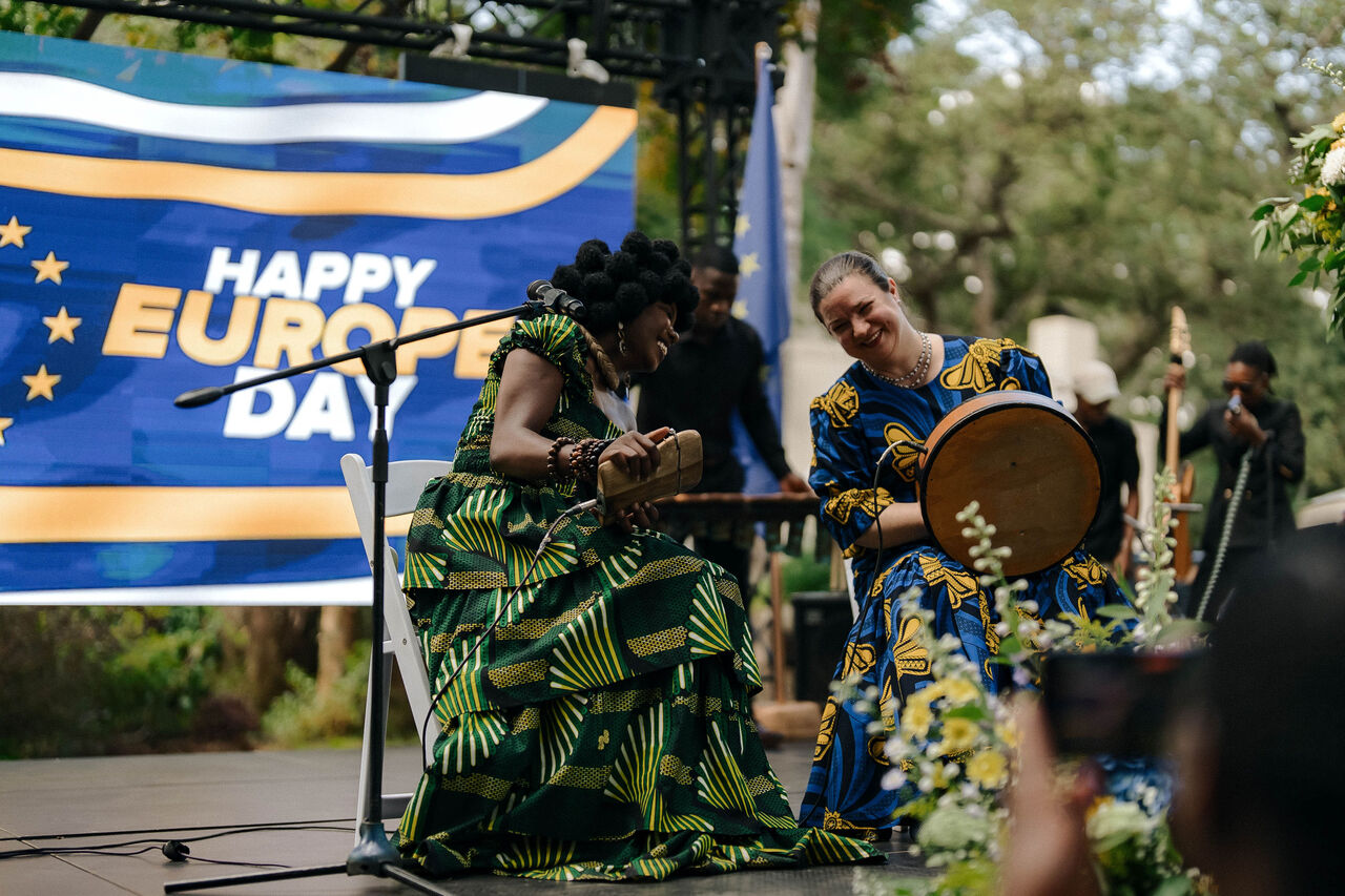 Guests at a Zsazsa Creations event in a Harare garden setting